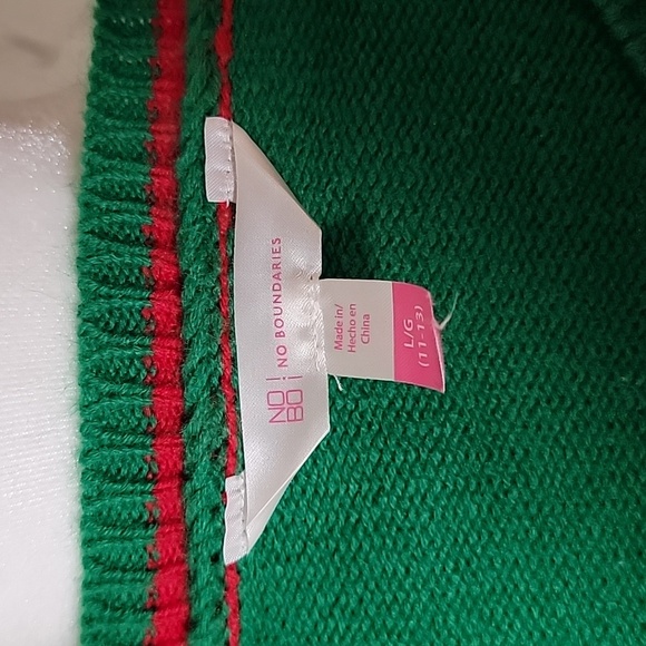 No Boundaries Ugly Christmas Sweater Holiday Pullover Crew Neck Sequins L 11 13 - Picture 10 of 16
